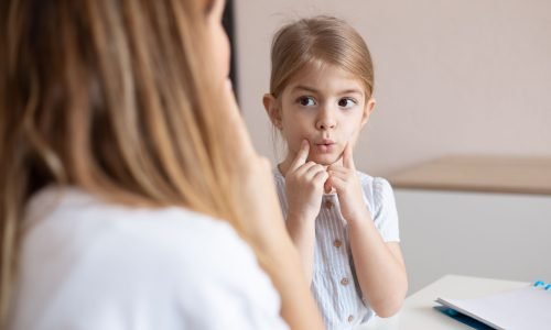 BAMBINI-PARLANO-TEHRAPY-CENTER-Terapia-de-Habla-Lenguaje