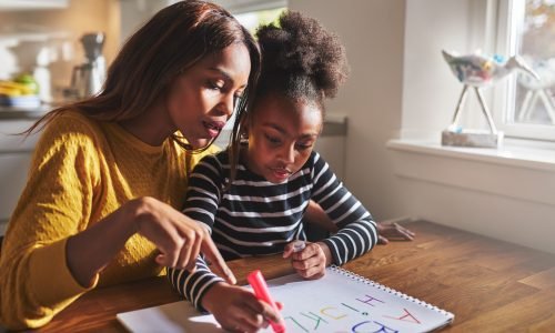 BAMBINI-PARLANO-THERAPY-CENTER-Estudios-Supervisados