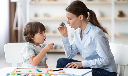 BAMBINI-PARLANO-THERAPY-CENTER-Evaluación-de-Habla-Lenguaje