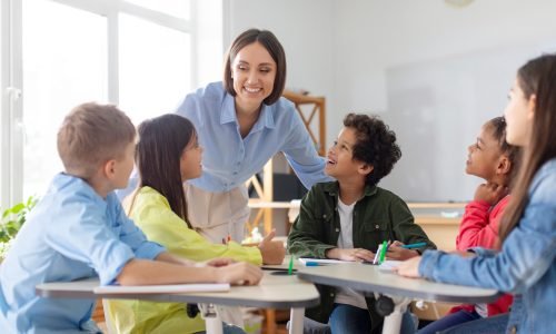 BAMBINI-PARLANO-THERAPY-CENTER-Tutorías
